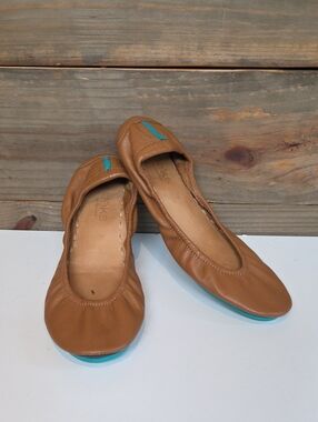 Tieks Tan Leather Ballet Flats with Teal Accents